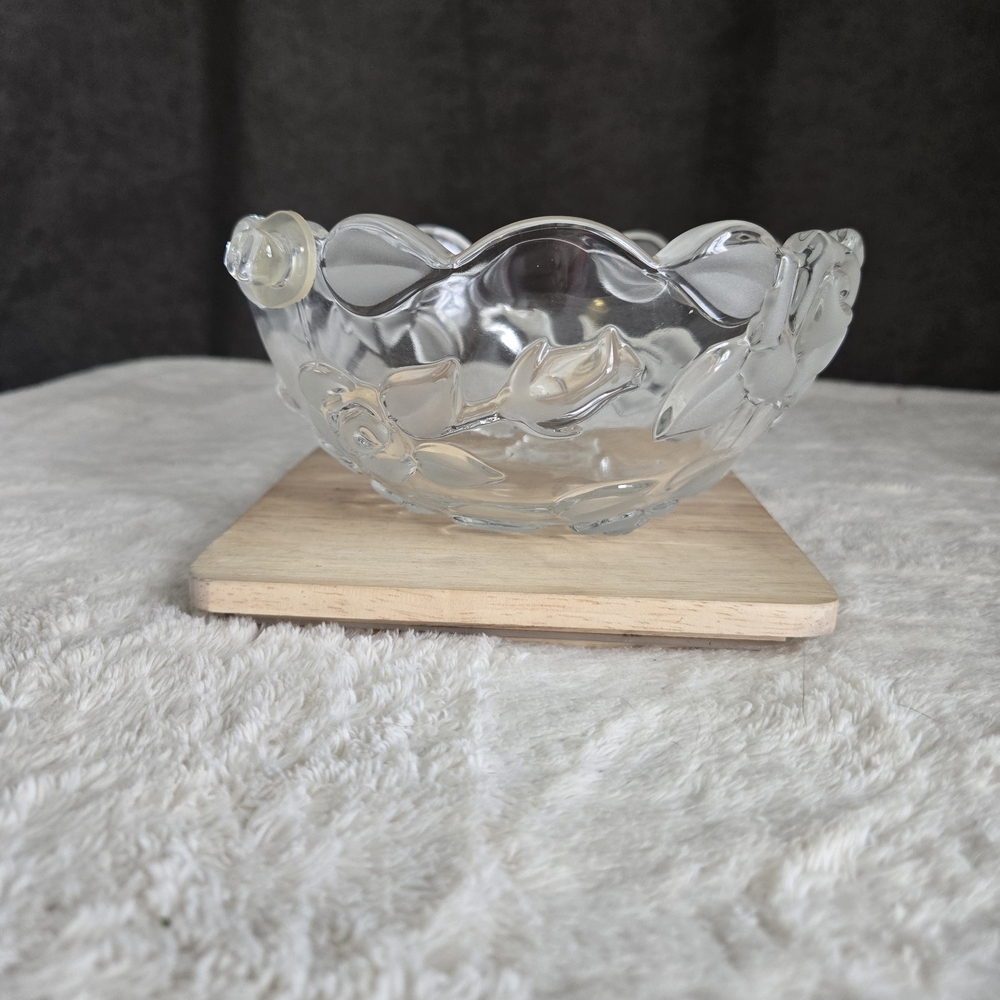 Walther Glass Georgina Frosted  Rose Candy Dish
